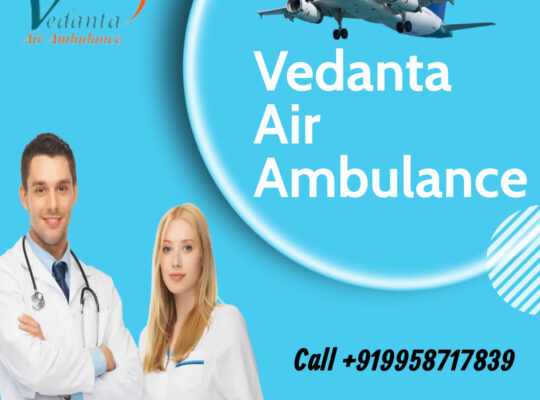 Use Vedanta Air Ambulance Service in Allahabad with a Life-care Oxygen Tank